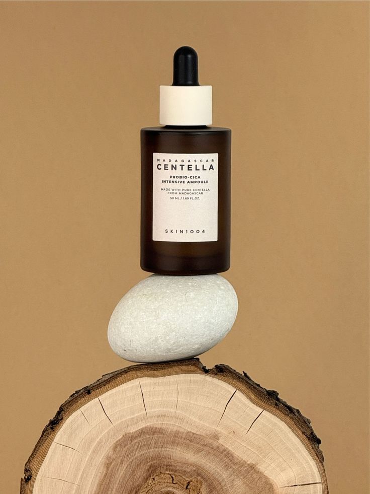 SKIN1004 - Ampolla Facial Madagascar Centella Probio-Cica Intensive Ampoule